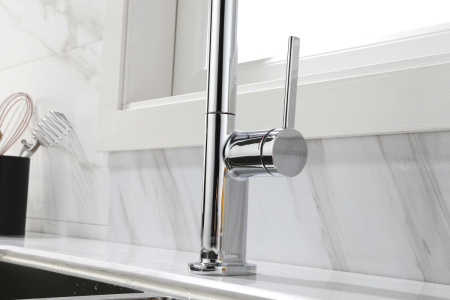 Смеситель для кухни Paulmark NEO Ne214419-CR на мойку хром